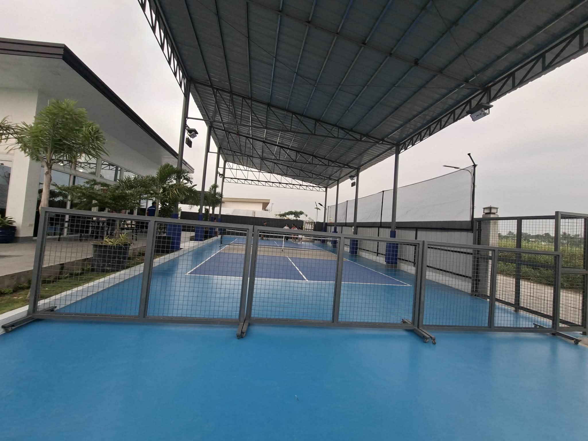 Court 1 - Photo 1